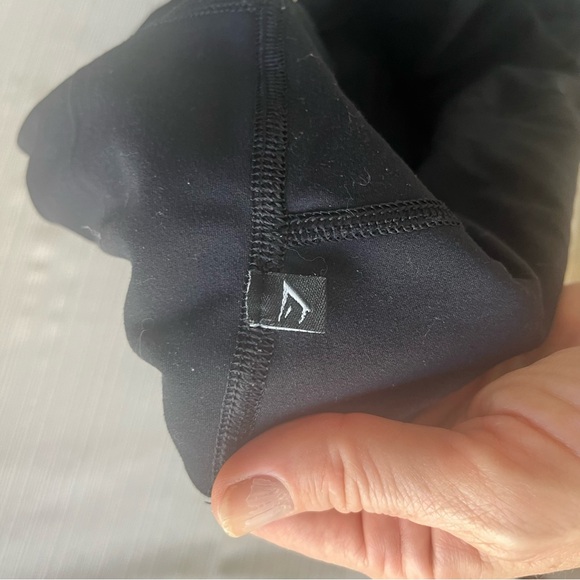 Women’s gym shark shorts, size S/M - Picture 3 of 5